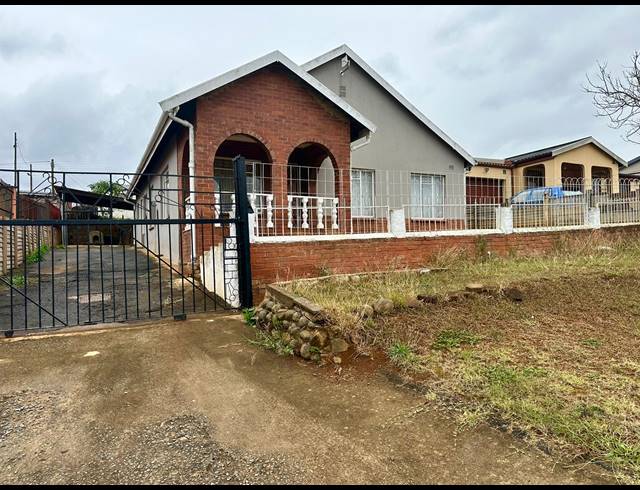 4 BEDROOM HOUSE FOR SALE IN NORTHDALE